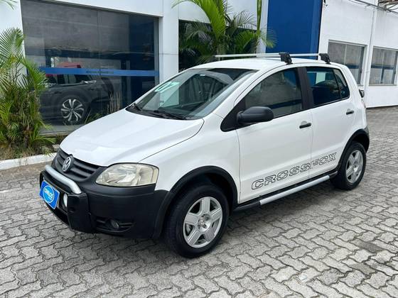 VOLKSWAGEN CROSSFOX 1.6 MI FLEX 8V 4P MANUAL